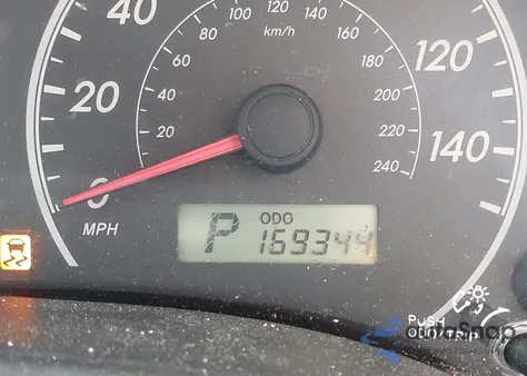 2011 Toyota Corolla Le z USA, uszkodzony, nr VIN JTDBU4EE2BJ104592